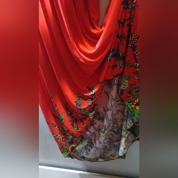 XL Dress - Picture 2 of 5